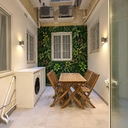 2br Seafront Maisonette Qui Si Sana Sliema