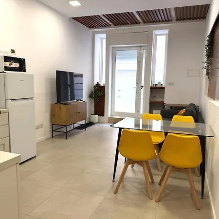 2br Seafront Maisonette Qui Si Sana Apartman